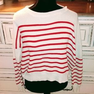 HYPR , Women's Size Medium/Large  Knit Sweater ❤️🤍❤️